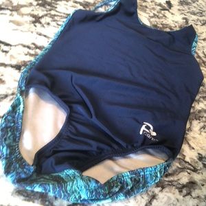 Plum gymnastics Leo adult small navy and green